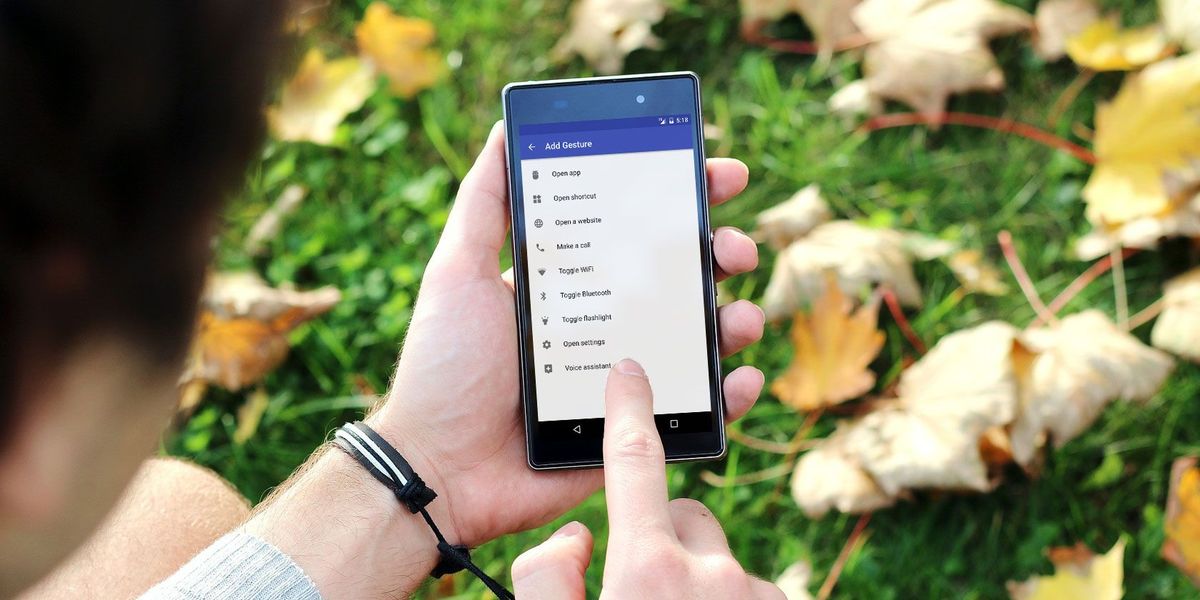 Snel toegang tot apps en snelkoppelingen met aangepaste gebaren voor Android