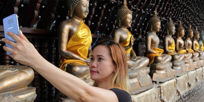 Kusursuz Selfie'ler için En İyi 10 Yüz Filtresi Mobil Uygulaması