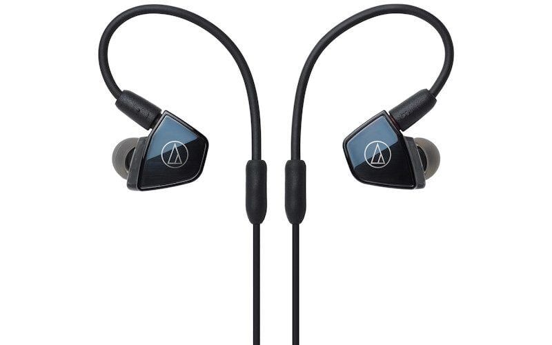 Прегледани монитори за уши са четвороструком арматуром Аудио-Тецхница ЛС400иС