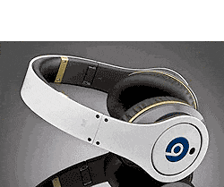 مراجعة Monster Cable Beats by Dr.Dre Studio Headphones