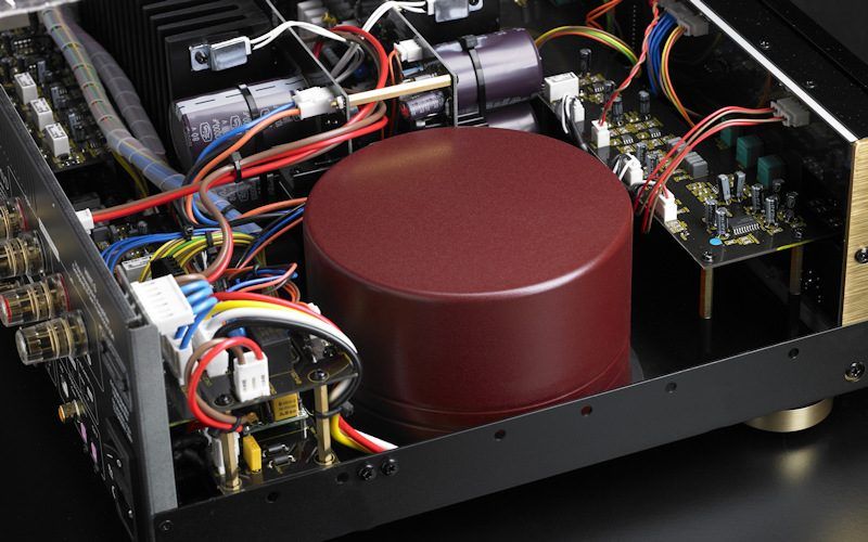 Parasound anuncia amplificador integrado HINT 6