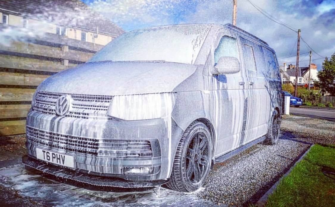 Meilleure mousse de neige de voiture