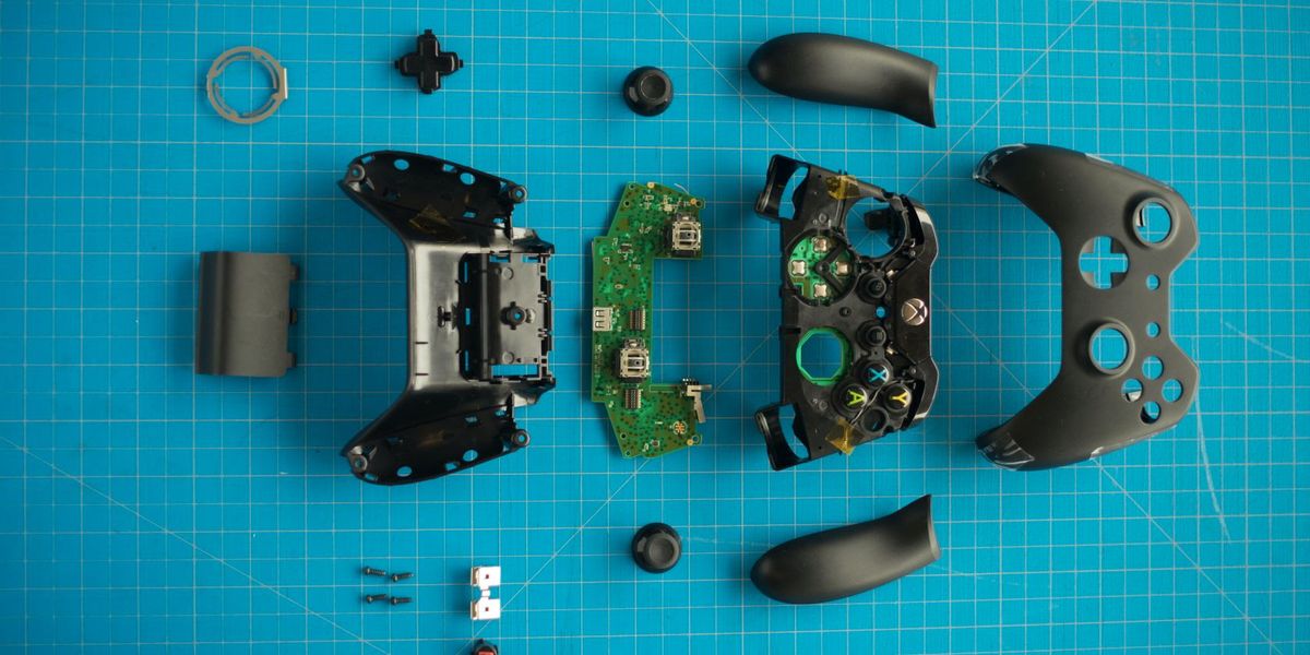 Как да почистите Xbox One контролер - Направи Си Сам
