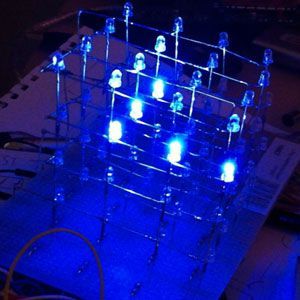 Cara Membuat Kubus LED Arduino yang Pulsating yang Nampaknya Datang Dari Masa Depan