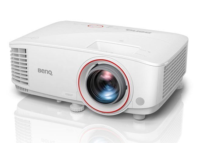 BenQ esittelee TH671ST-lyhytheittoisen DLP-projektorin
