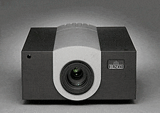 Runco presenta nous projectors VX-33i i VX-33s