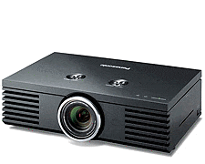 Le nouveau projecteur 1080p PT-AE4000U de Panasonic à 2495 $