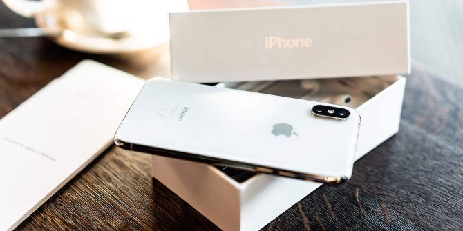 Devriez-vous acheter votre iPhone auprès d'Apple ou de votre opérateur ?