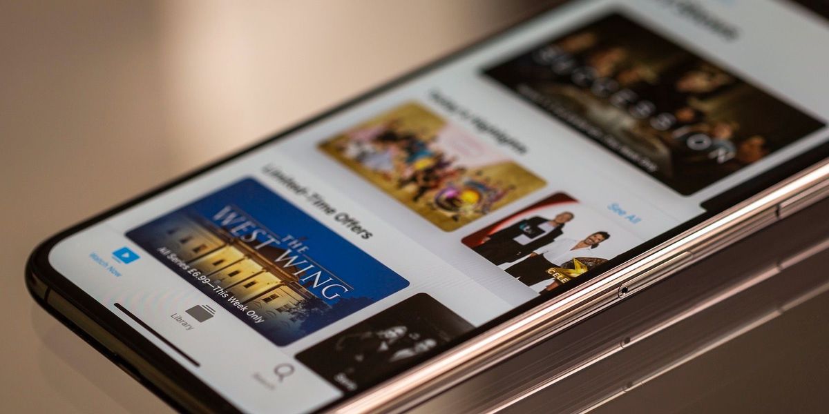 10 nejlepších aplikací pro iPhone pro sledování filmů a televizních pořadů