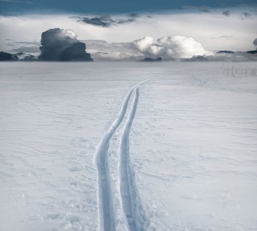 Ski Tracks - แอพสกีและสโนว์บอร์ดที่จะทำให้คุณพูดได้ว่า....อึศักดิ์สิทธิ์! [ไอโฟน]