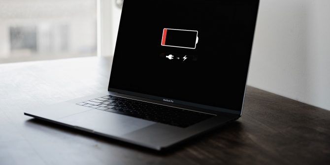 Les 4 options de remplacement de batterie MacBook les plus sûres