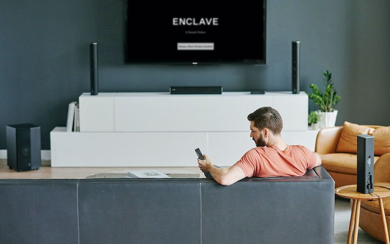 يوفر برنامج CineSync من Enclave Audio تجربة مسرح منزلي مبسطة