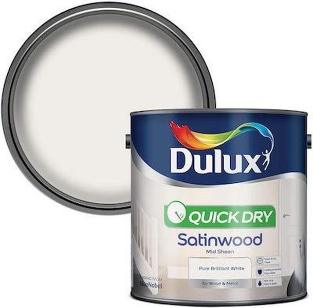 Dulux Quick Dry Ei kellastuva satiinipuumaali