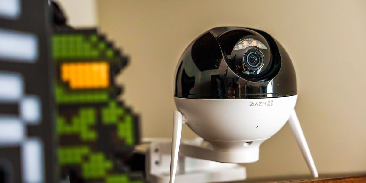 Revisió Ezviz C8C: càmera de seguretat intel·ligent resistent a la intempèrie amb visió de 360 ​​°