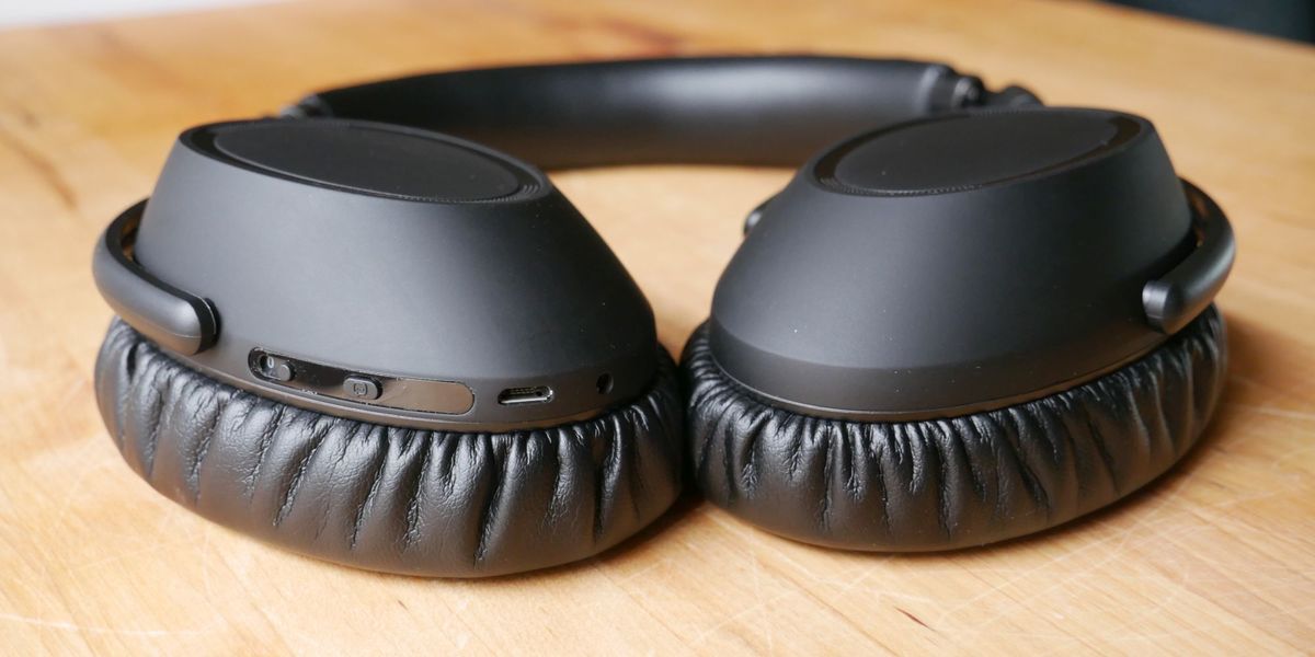 Đánh giá tai nghe ANC không dây Sennheiser PXC 550-II trung thực