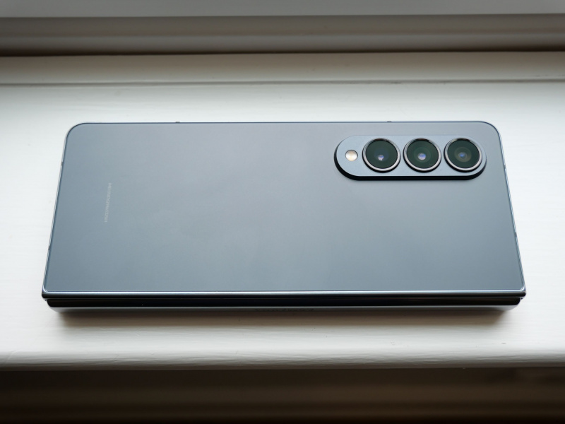 مراجعة هاتف Galaxy Z Fold 4: هل هو جاهز أخيرًا؟