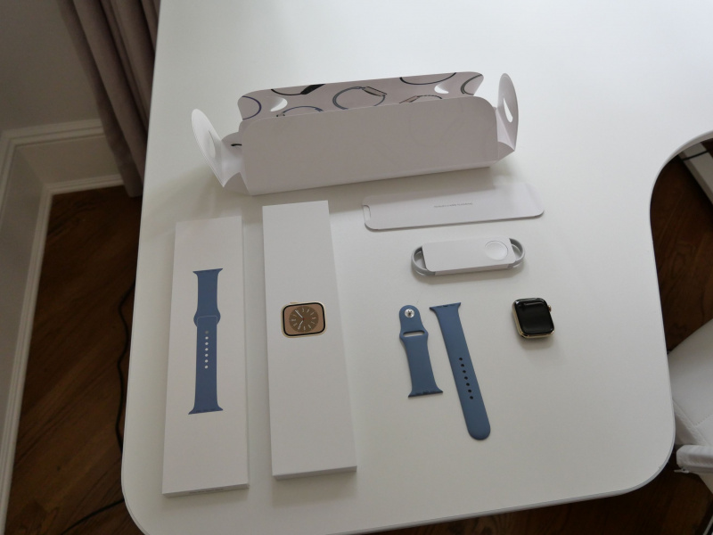   Apple Watch Boxin sisältö