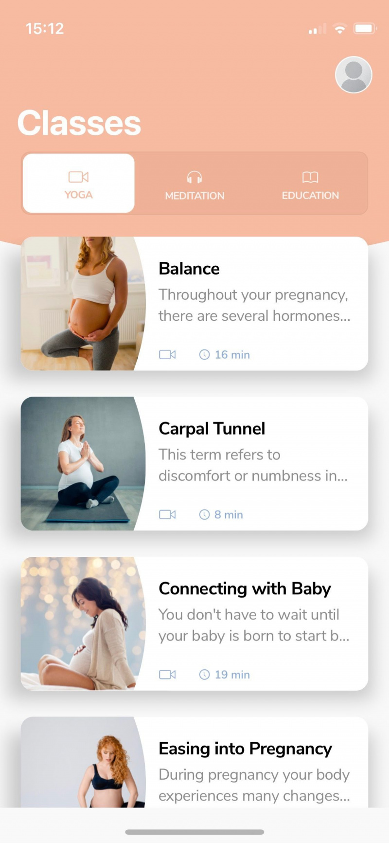   Captura de tela do aplicativo Yogibirth mostrando aulas de ioga
