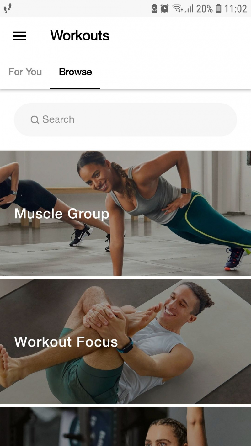   Exploración de la aplicación de fitness móvil Nike Training Club
